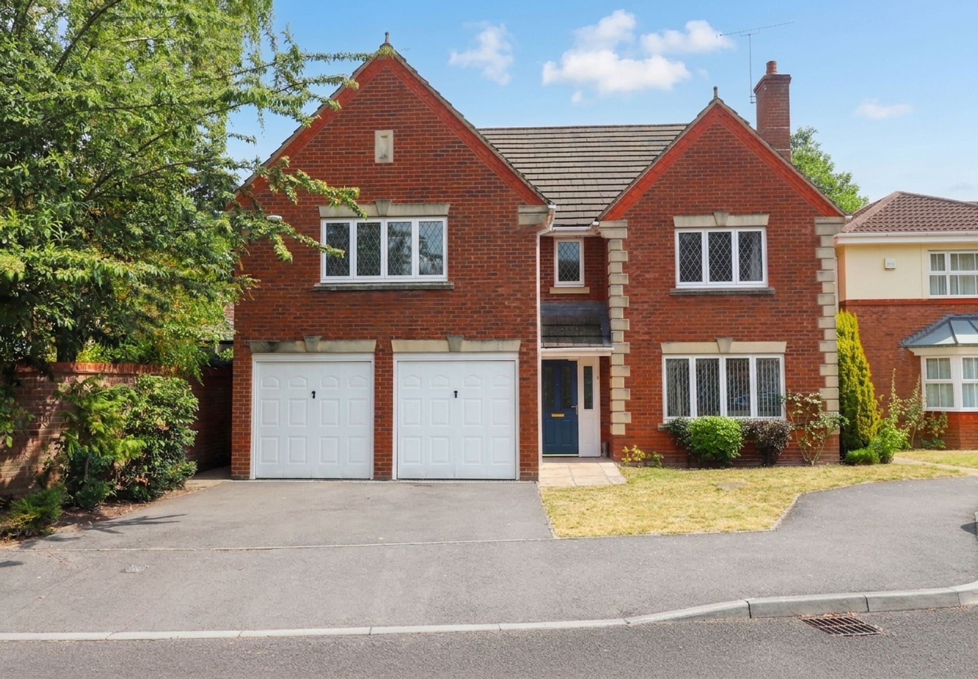 Photo of Colvin Gardens, Hiltingbury, Hampshire, Chandler's Ford