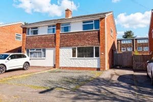 Bodycoats Road, Chandler’s Ford, SO53