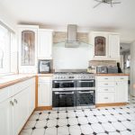 4 bed detached house, Fir Tree Close, Horton Heath, photo 6